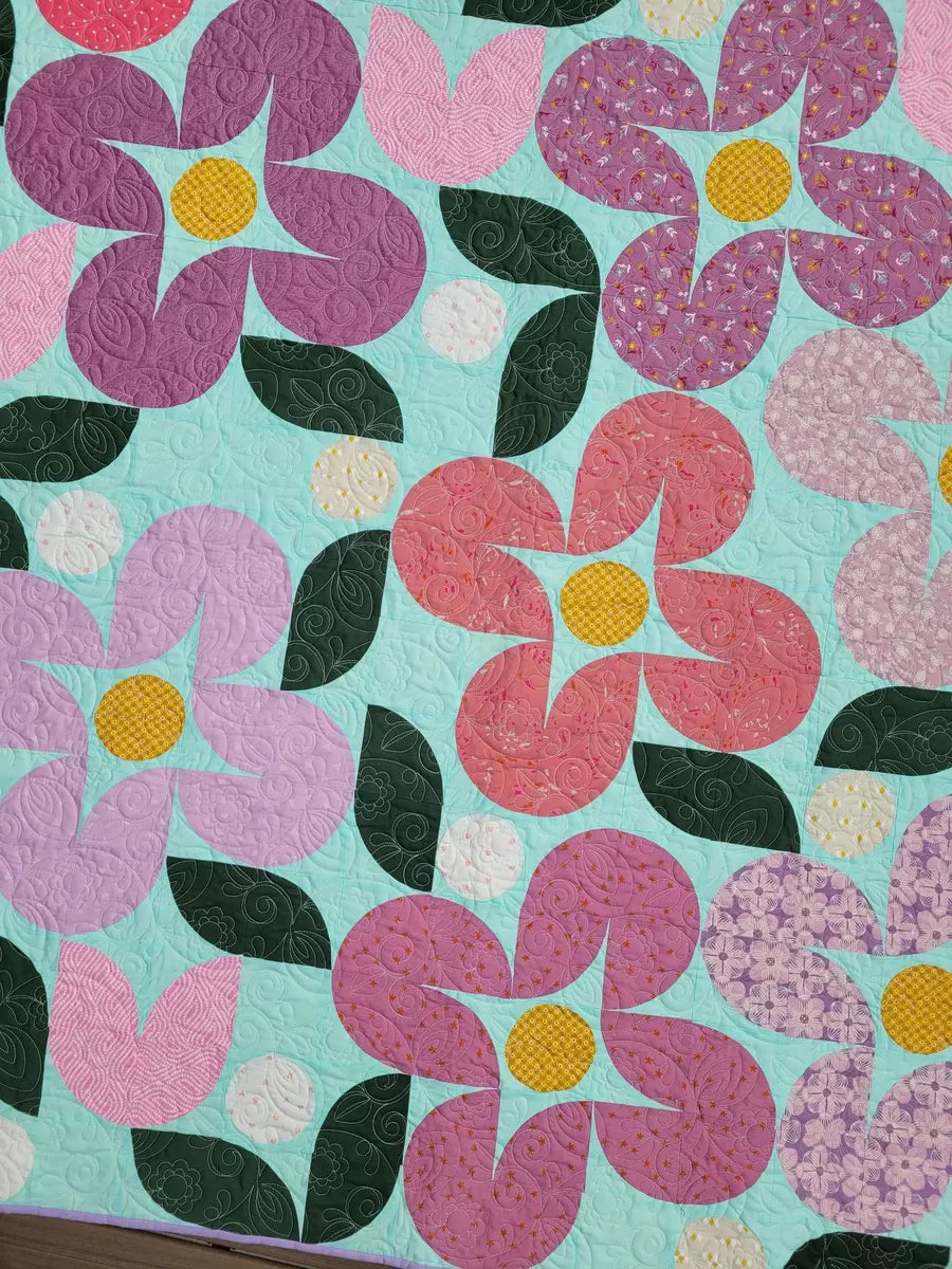 Little Holland Quilt Pattern with Paper Templates